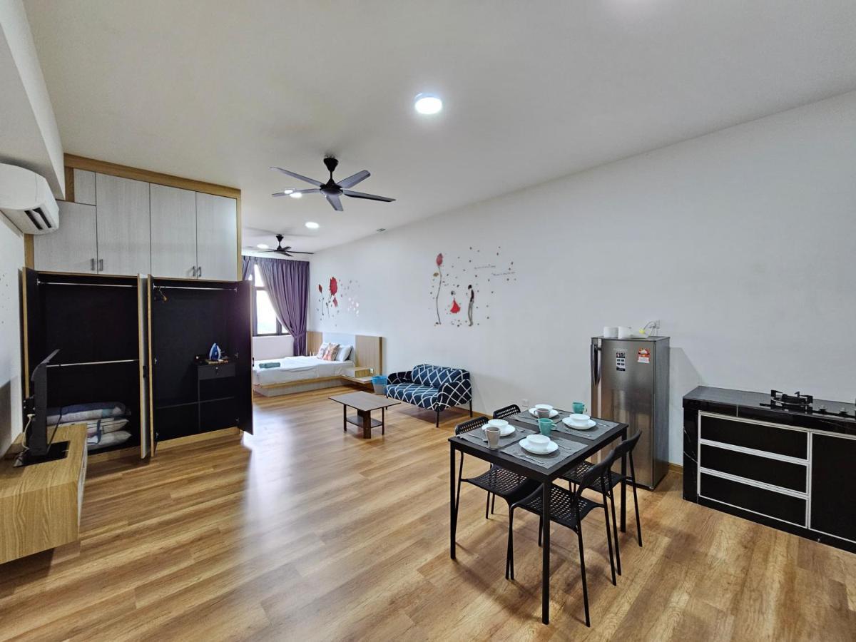 Quartz Paragon Suites Melaka By Ggm Room photo