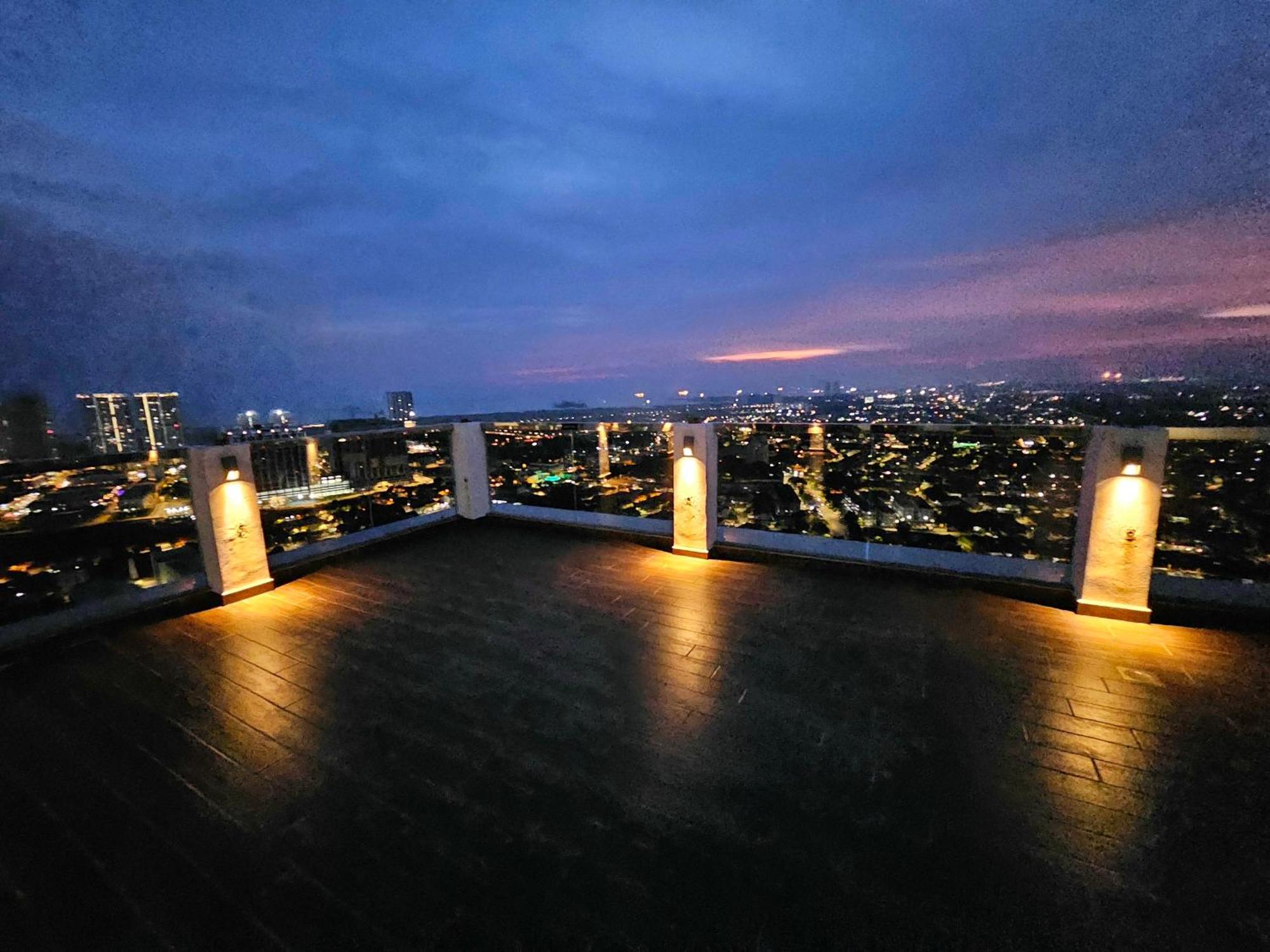 Quartz Paragon Suites Melaka By Ggm Exterior photo